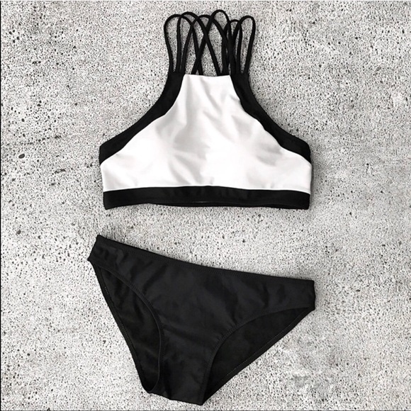 LAST 1🌴 high neck bikini black white colorblock - Picture 4 of 4
